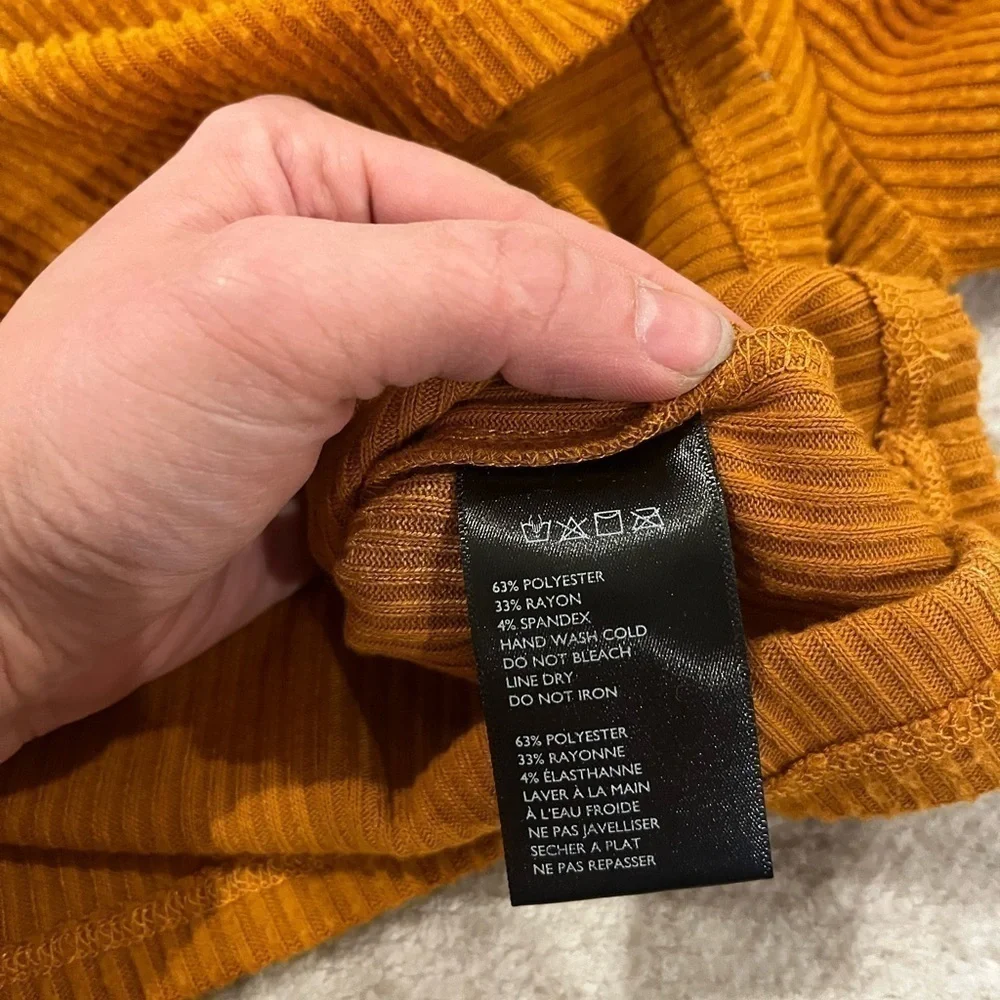 Rust Orange Bell Sleeve Urban Outfitters Out From Under Longsleeve - Picture 6 of 7
